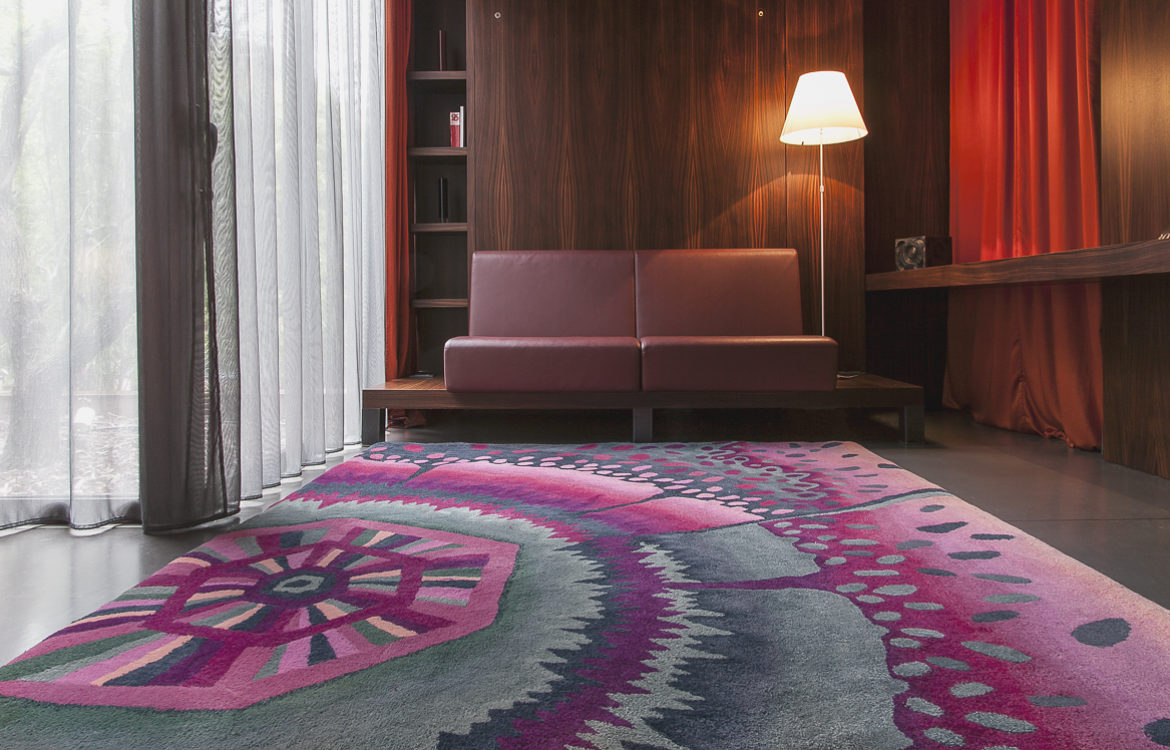 Rug